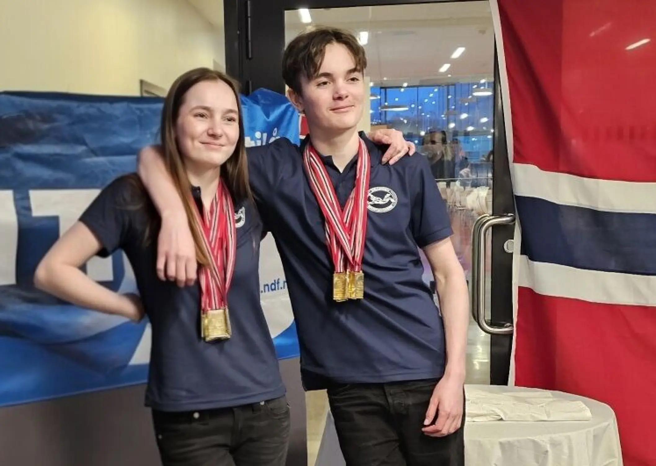 Søsken fra Drammen tok NM-gull – satte flere norske rekorder